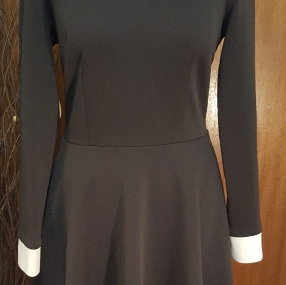 Modecrush Dress - Picture 5 of 10